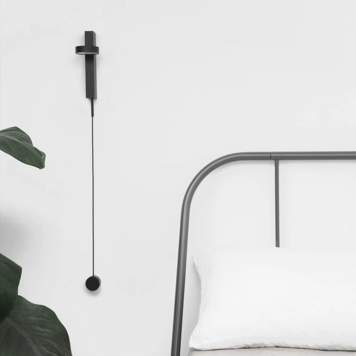 Stem Iron Wall Lamp
