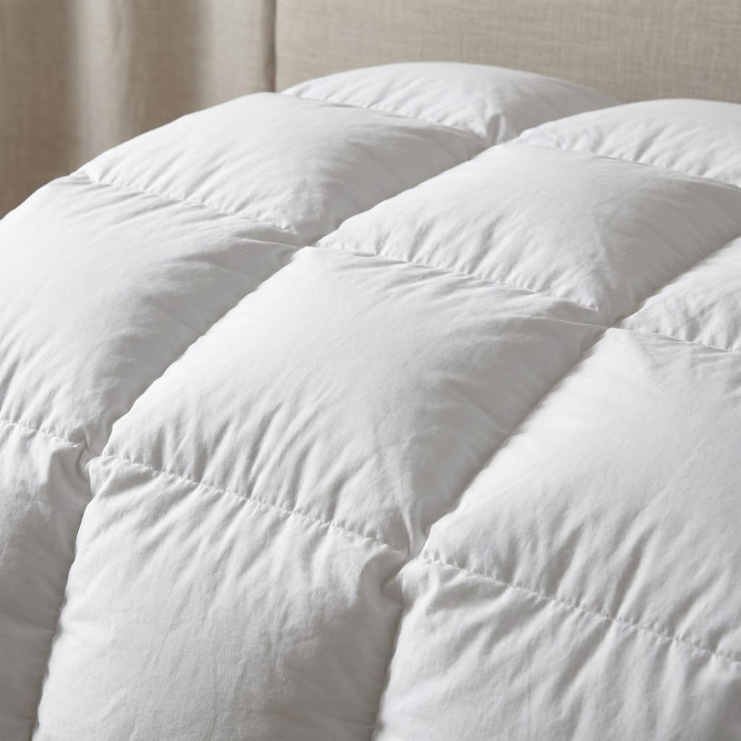Stratus Duck Down Hotel Collection Duvet Insert